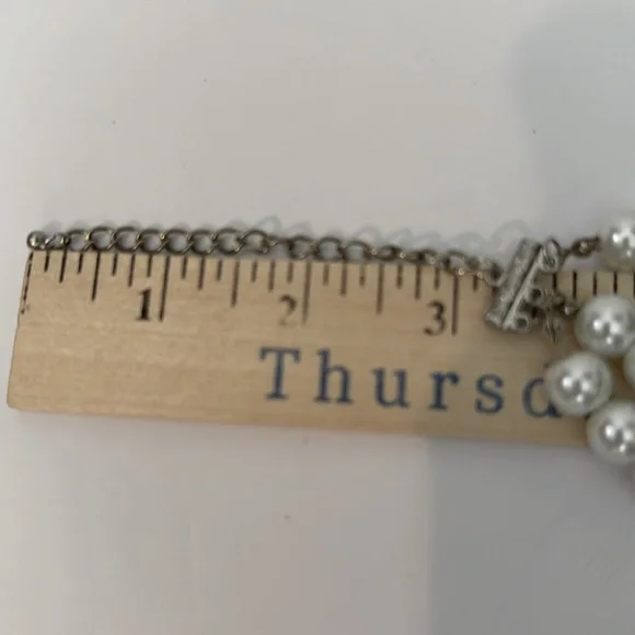 3 Strand Faux Pearl Necklace with Silver Crystal Brooch Rhinestone Bling - Picture 7 of 9